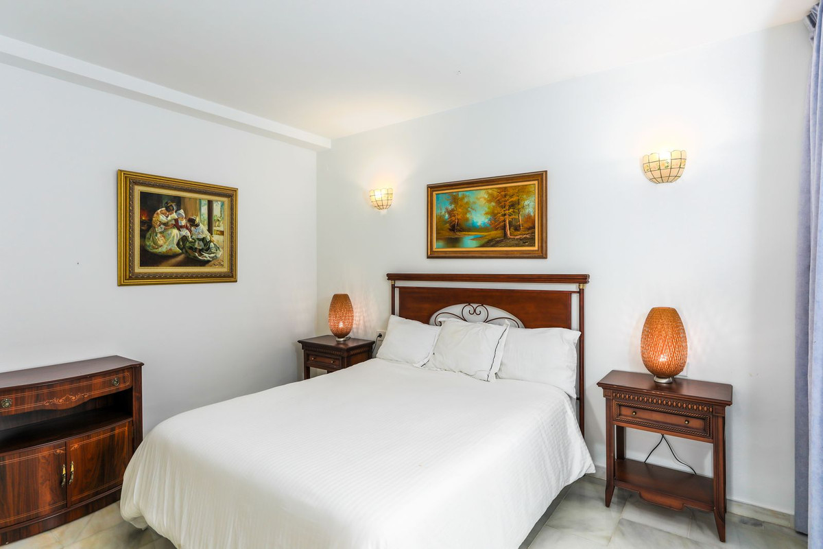2 Bed Apartment for sale in Benalmadena Costa Costa Del Sol, Málaga, Spain