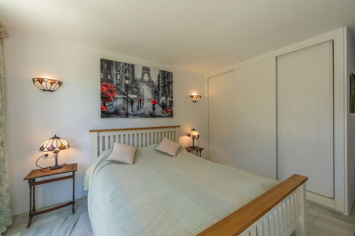 Se vende Villa - Chalet de 3 dormitorios en Costa Del Sol, Málaga, España