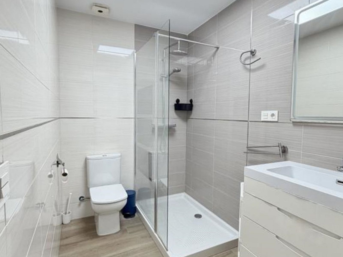 2 Bed Apartment for sale in Marbella Costa Del Sol, Málaga, Spain