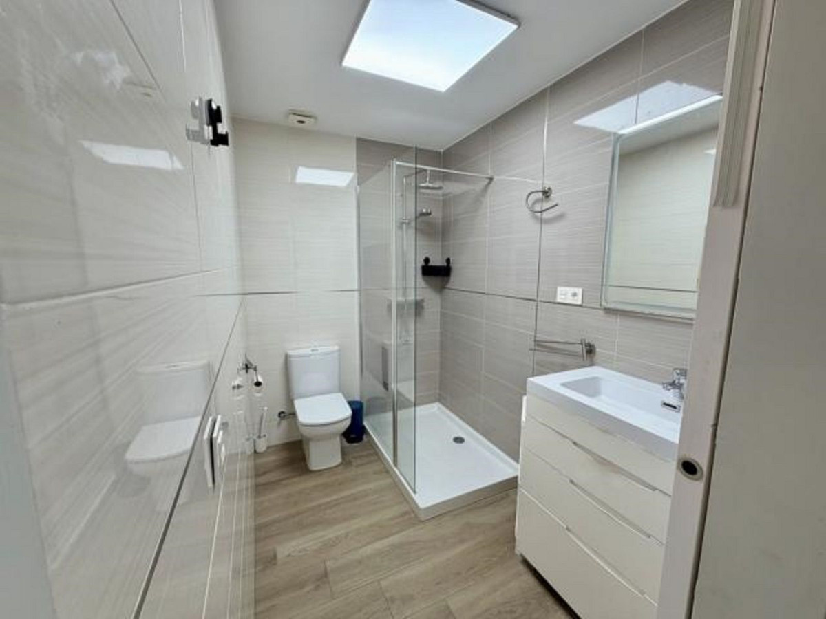 2 Bed Apartment for sale in Marbella Costa Del Sol, Málaga, Spain