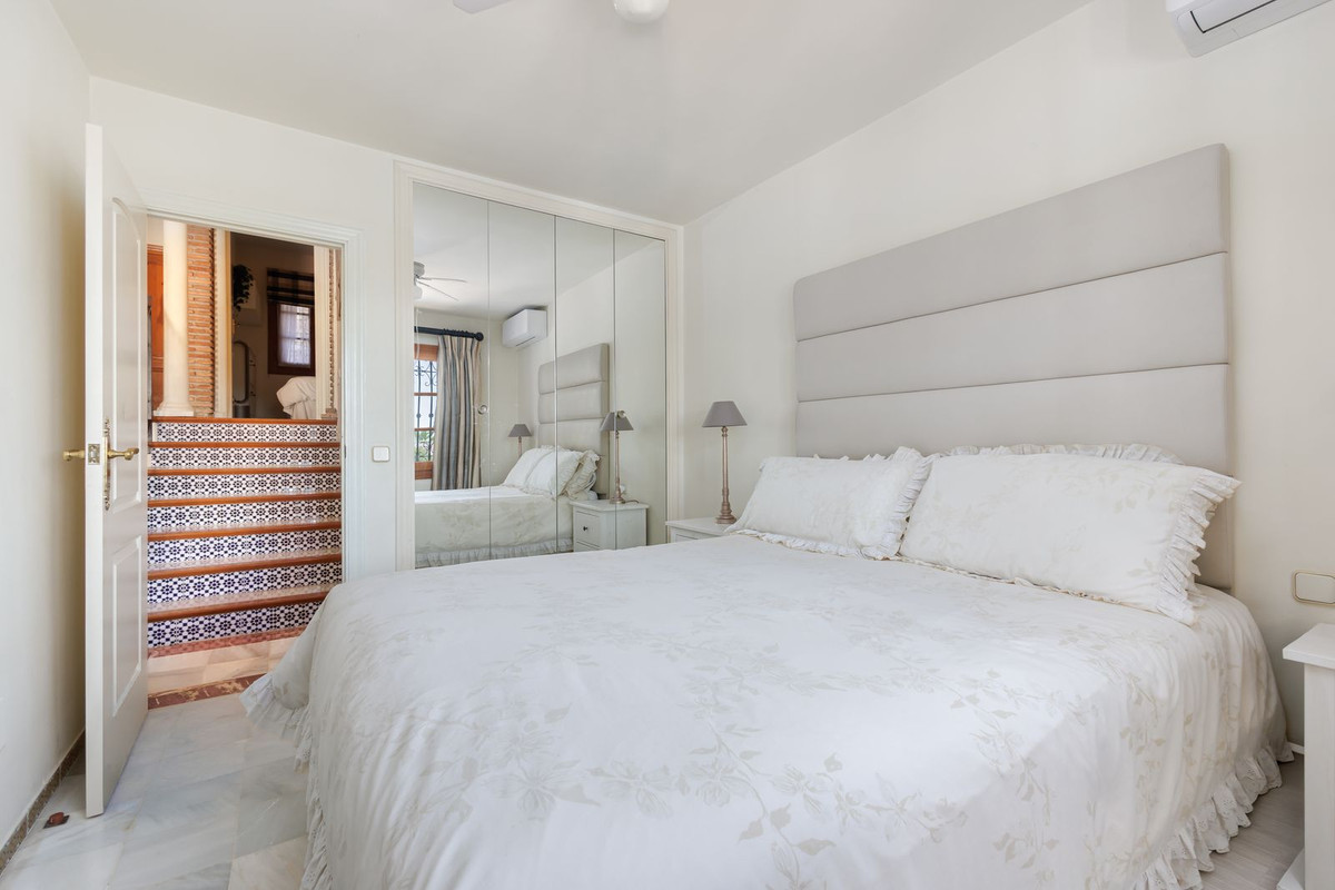 Se vende Apartamento Planta Baja de 2 dormitorios en Costa Del Sol, Málaga, España