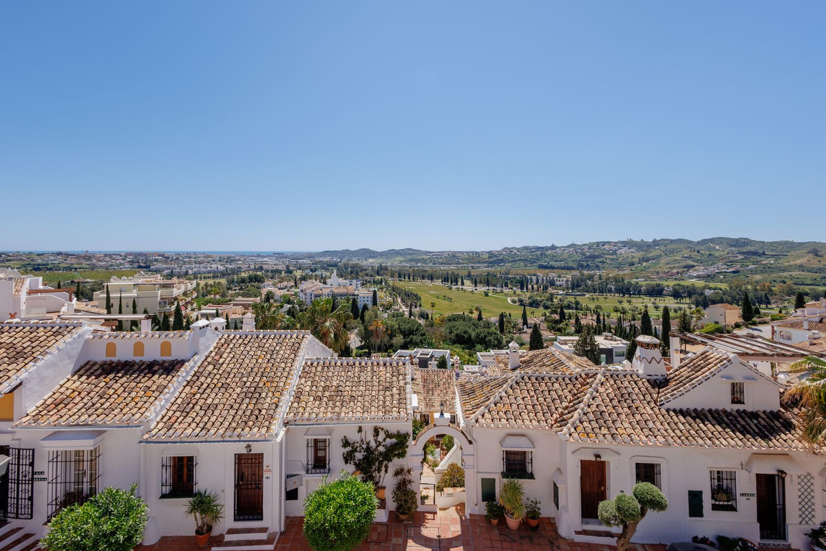 Se vende Apartamento Planta Baja de 2 dormitorios en Costa Del Sol, Málaga, España