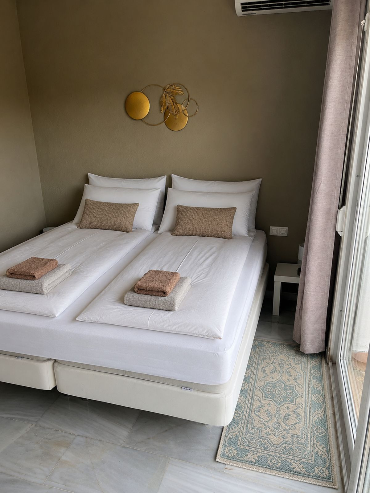 Se vende Apartamento en Planta Última de 2 dormitorios en Costa Del Sol, Málaga, España