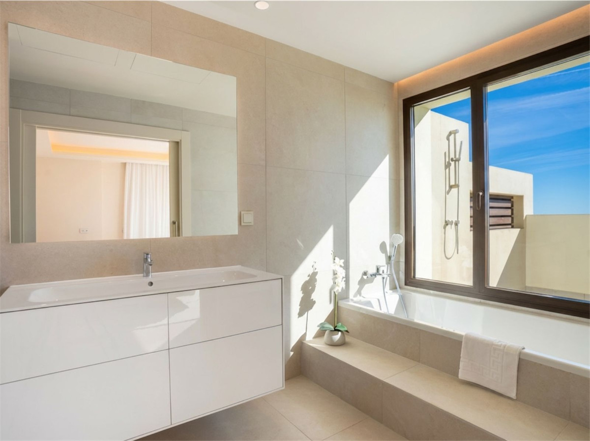 Se vende Ático Dúplex de 3 dormitorios en Costa Del Sol, Málaga, España