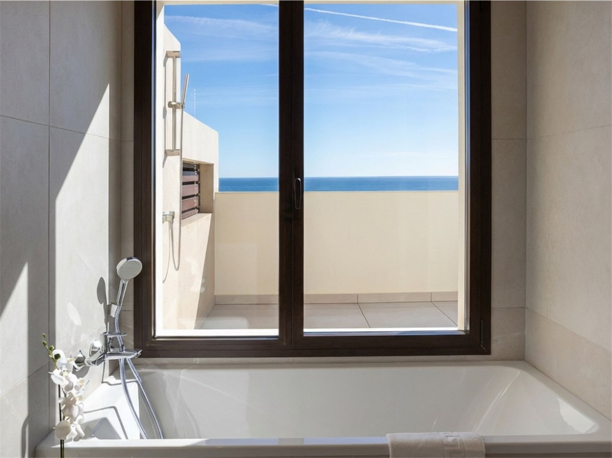 Se vende Ático Dúplex de 3 dormitorios en Costa Del Sol, Málaga, España