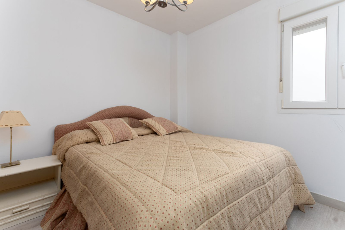 3 Bed Apartment for sale in La Campana Costa Del Sol, Málaga, Spain