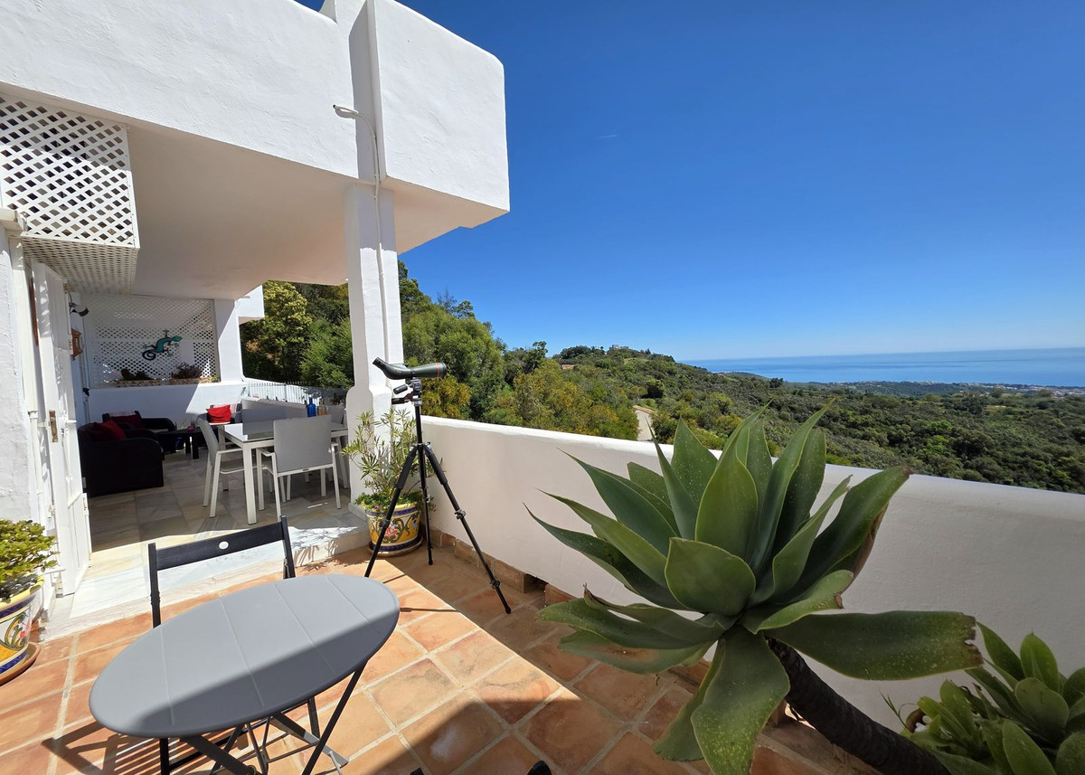 Se vende Apartamento Planta Media de 2 dormitorios en Costa Del Sol, Málaga, España
