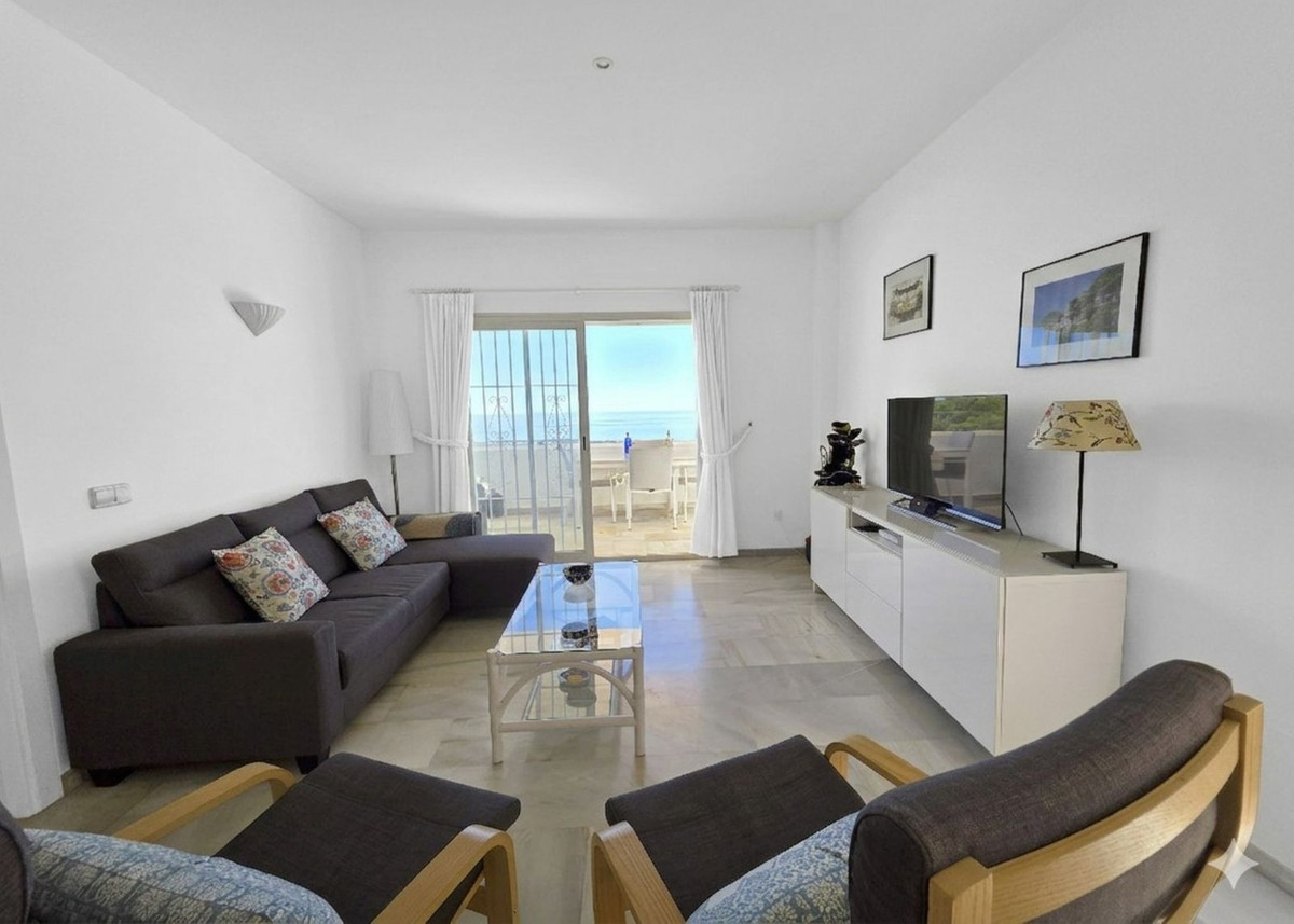 Se vende Apartamento Planta Media de 2 dormitorios en Costa Del Sol, Málaga, España