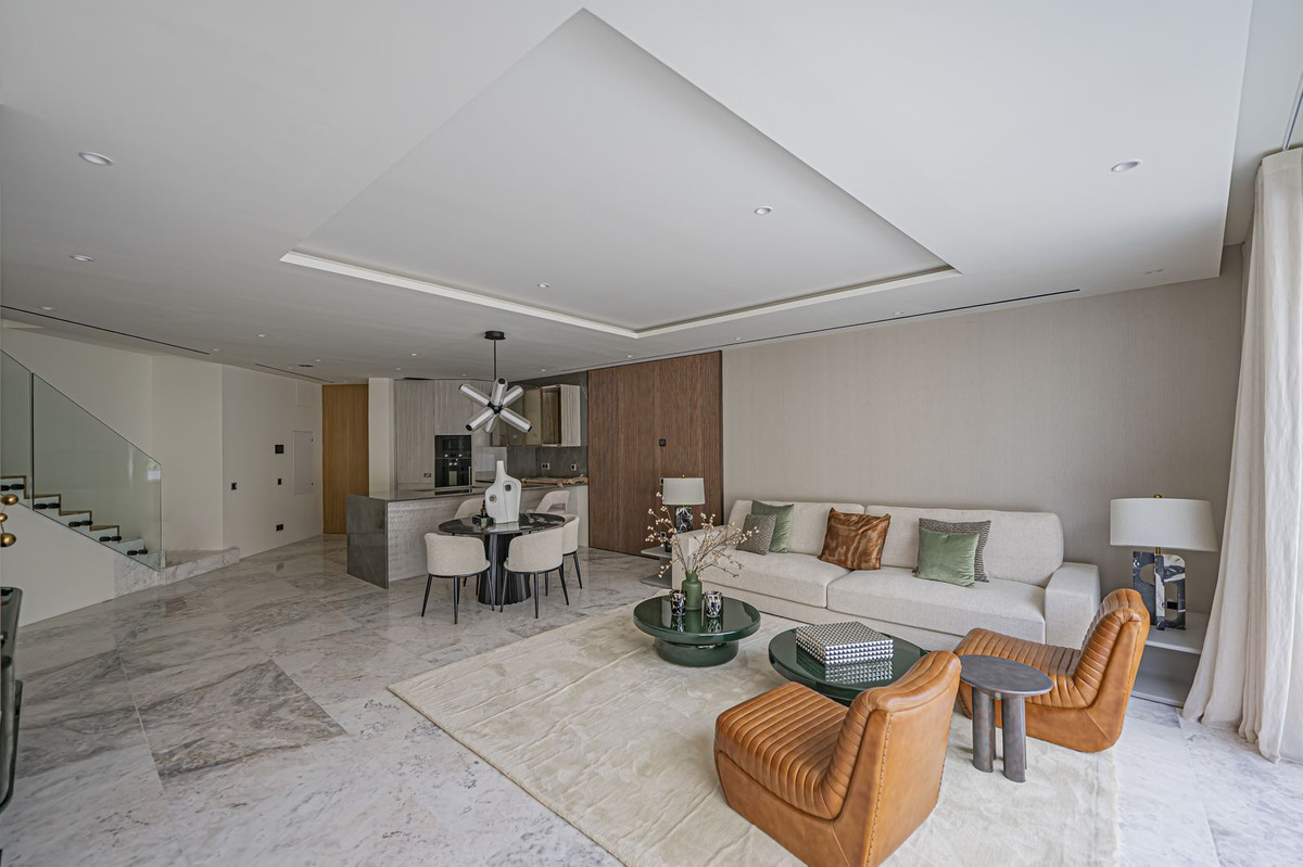 1 Bed Apartment for sale in The Golden Mile Costa Del Sol, Málaga, Spain