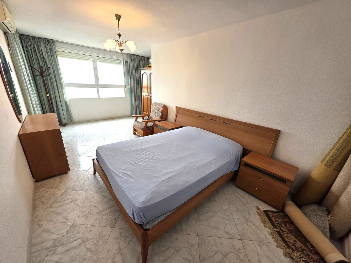4 Bed Apartment for sale in Torremolinos Costa Del Sol, Málaga, Spain