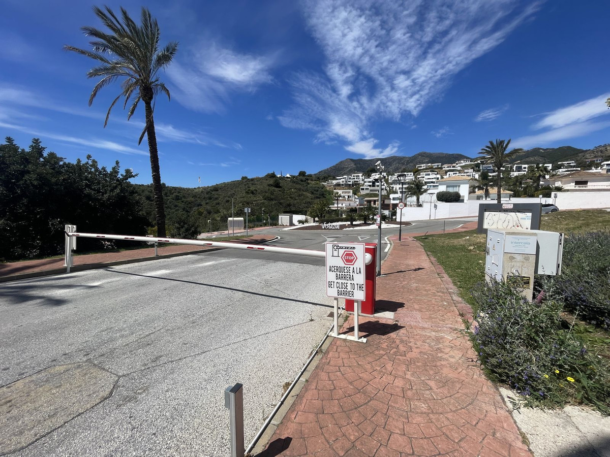 Se vende Terreno Urbano  en Costa Del Sol, Málaga, España