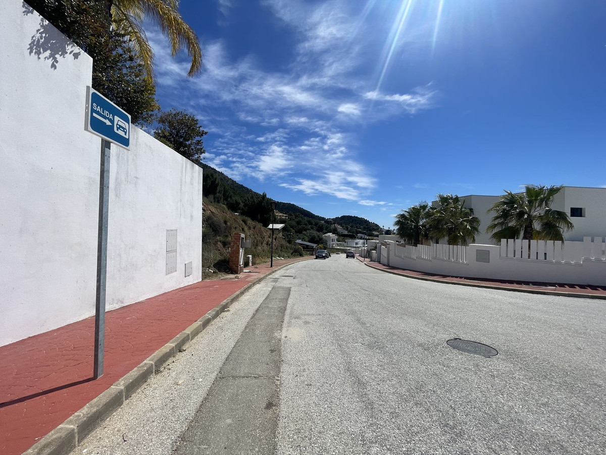 Se vende Terreno Urbano  en Costa Del Sol, Málaga, España