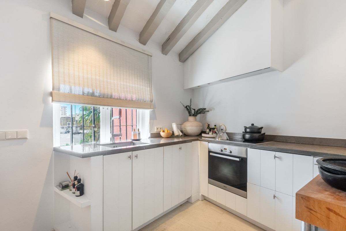 2 Bed Apartment for sale in Marbella Costa Del Sol, Málaga, Spain