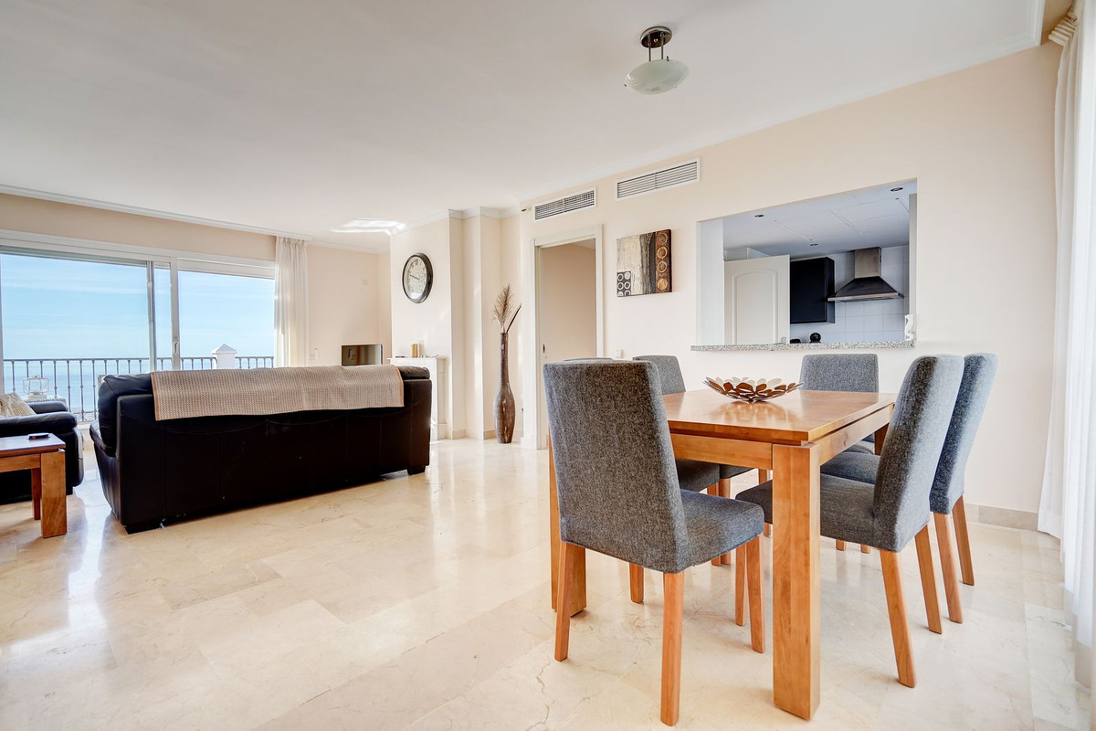 Se vende Ático de 2 dormitorios en Costa Del Sol, Málaga, España