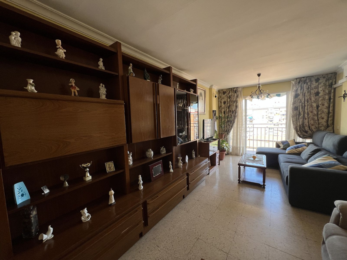 Se vende Apartamento en Planta Última de 3 dormitorios en Costa Del Sol, Málaga, España