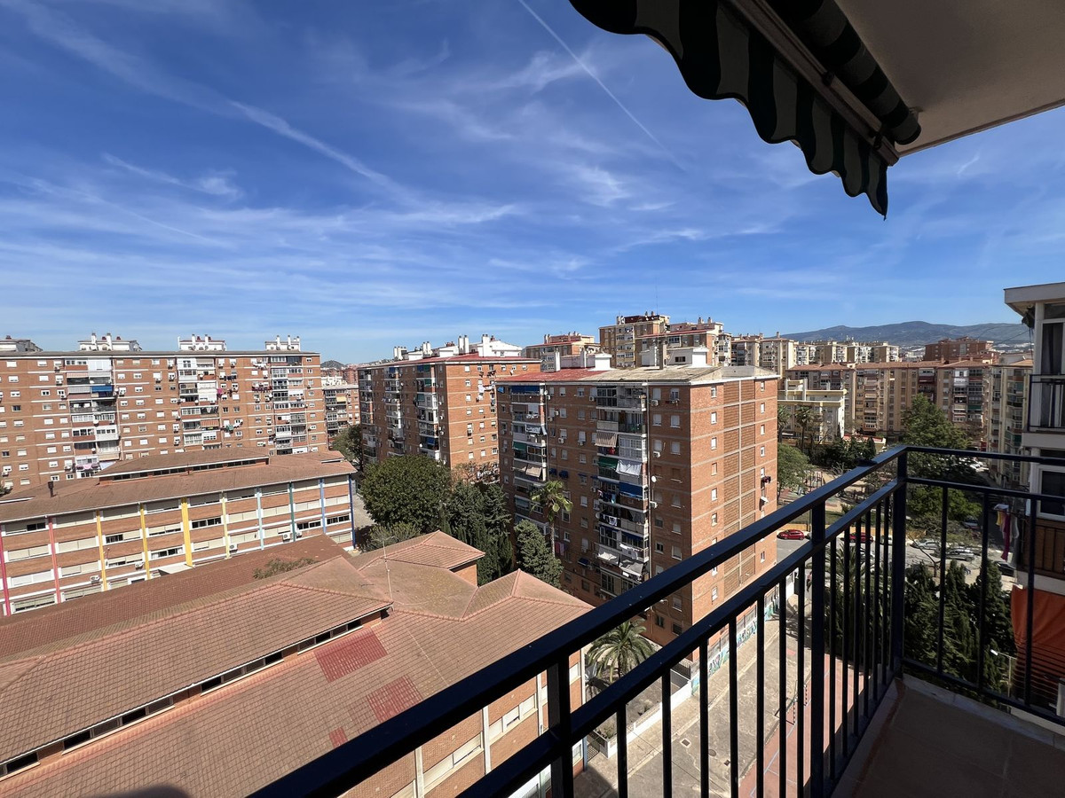 Se vende Apartamento en Planta Última de 3 dormitorios en Costa Del Sol, Málaga, España