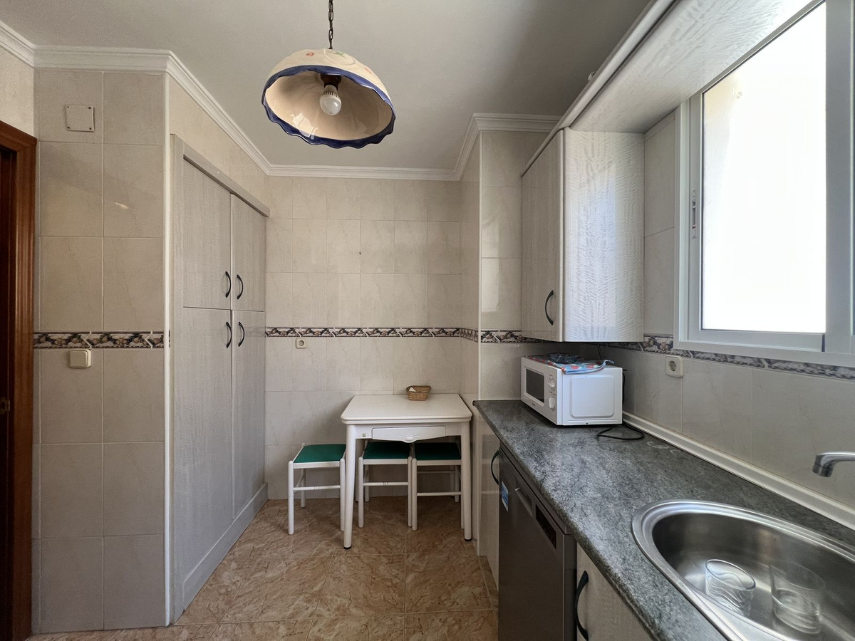 Se vende Apartamento en Planta Última de 3 dormitorios en Costa Del Sol, Málaga, España