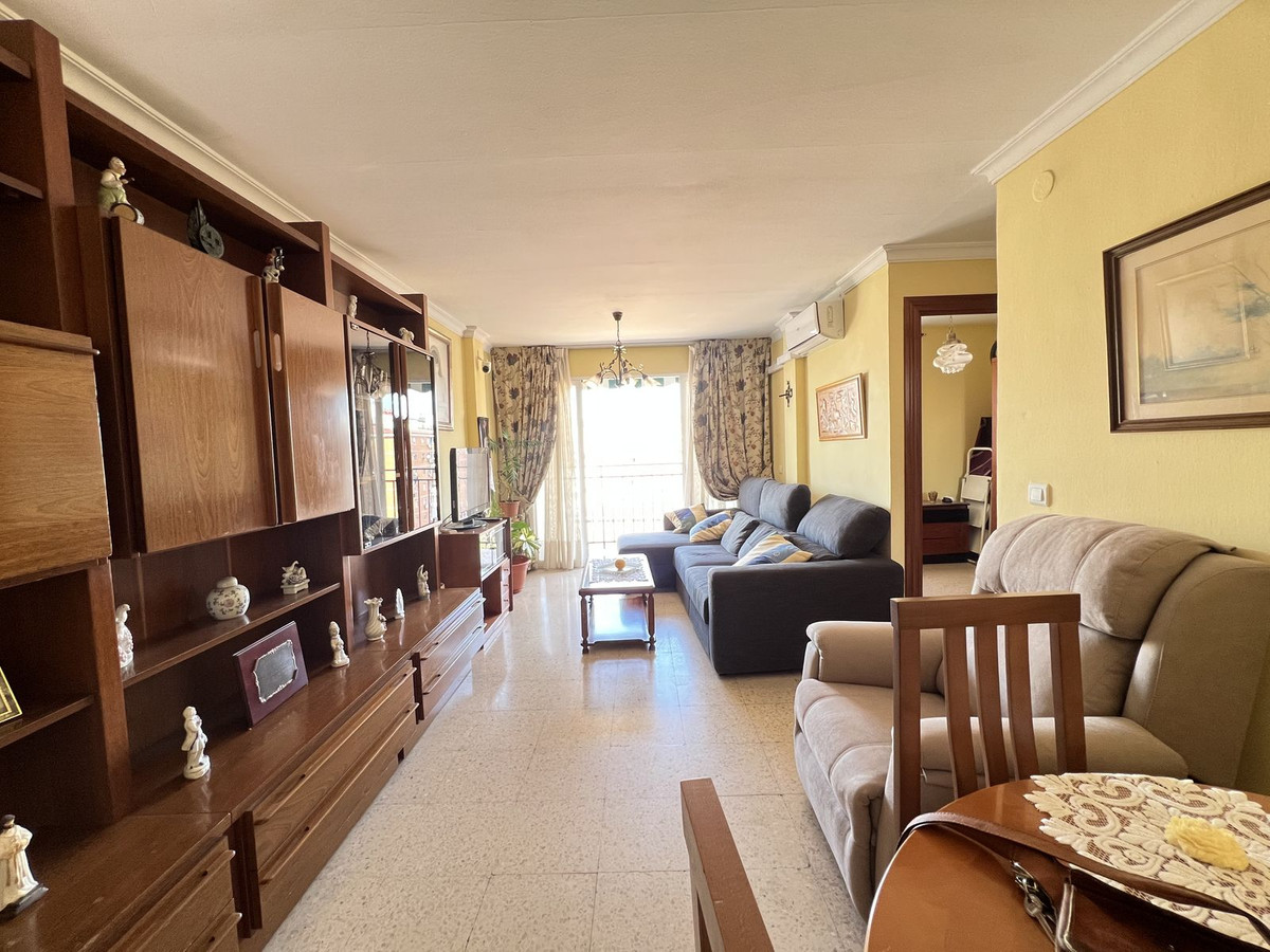 Se vende Apartamento en Planta Última de 3 dormitorios en Costa Del Sol, Málaga, España