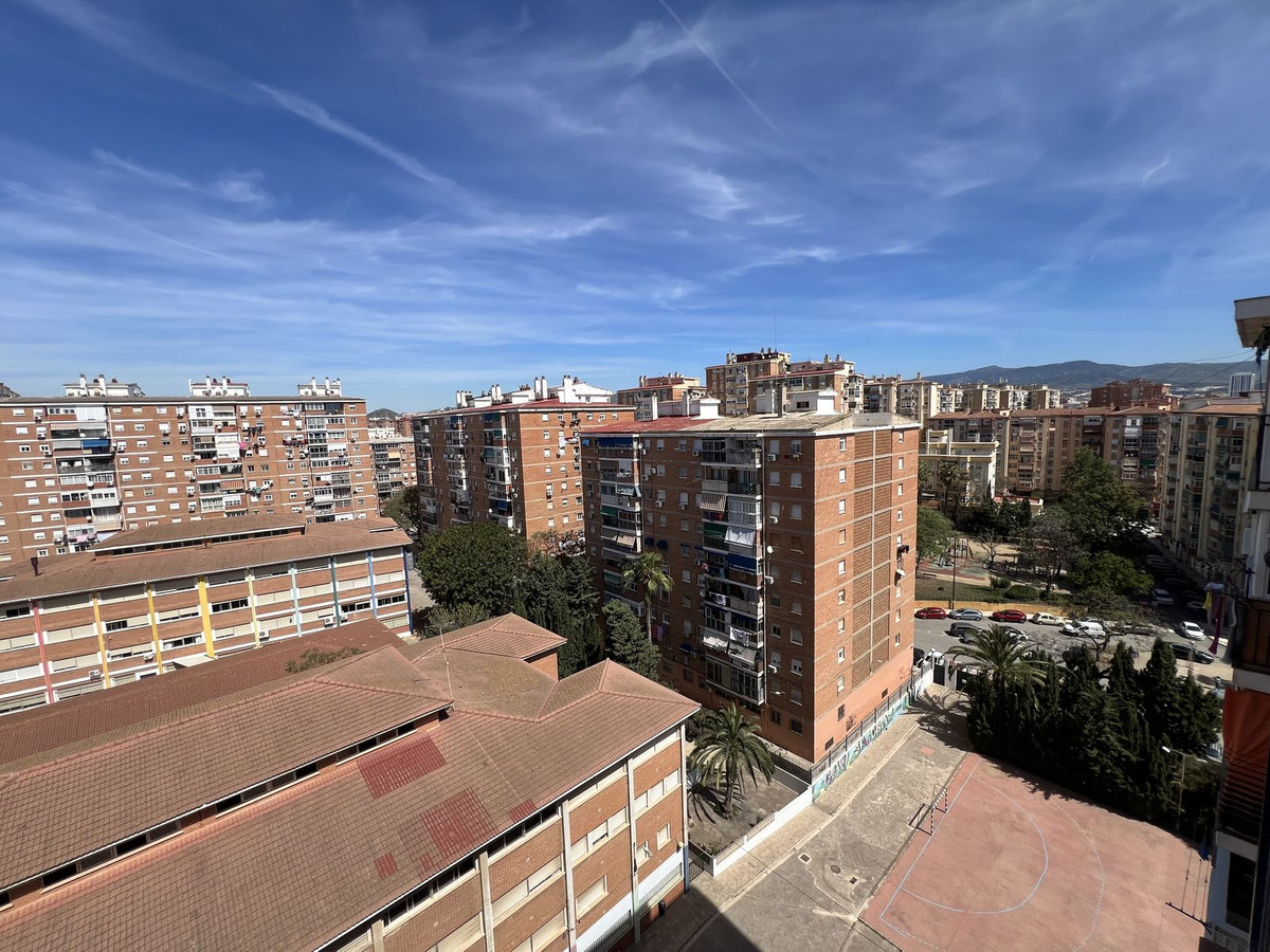 Se vende Apartamento en Planta Última de 3 dormitorios en Costa Del Sol, Málaga, España
