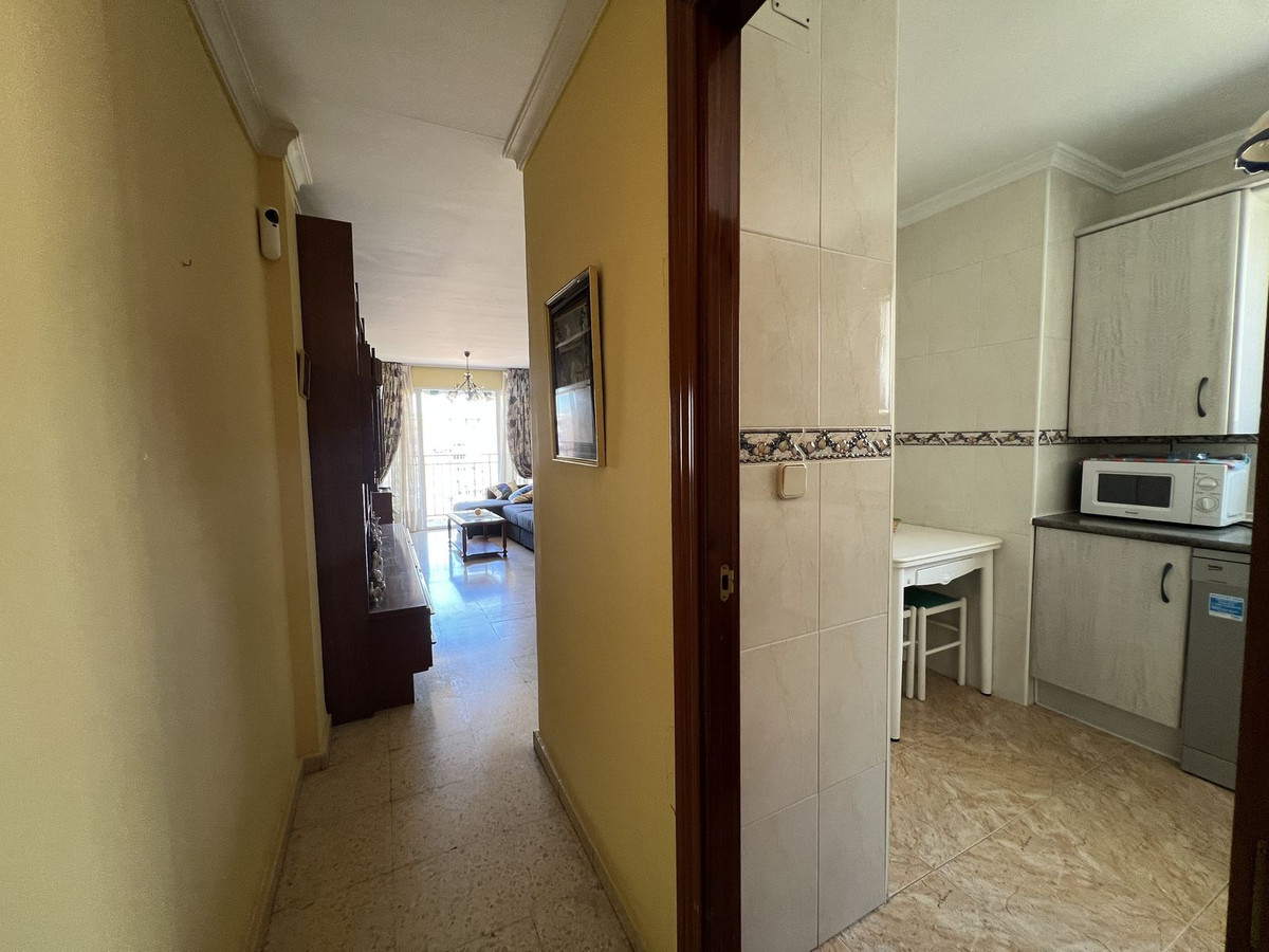 Se vende Apartamento en Planta Última de 3 dormitorios en Costa Del Sol, Málaga, España