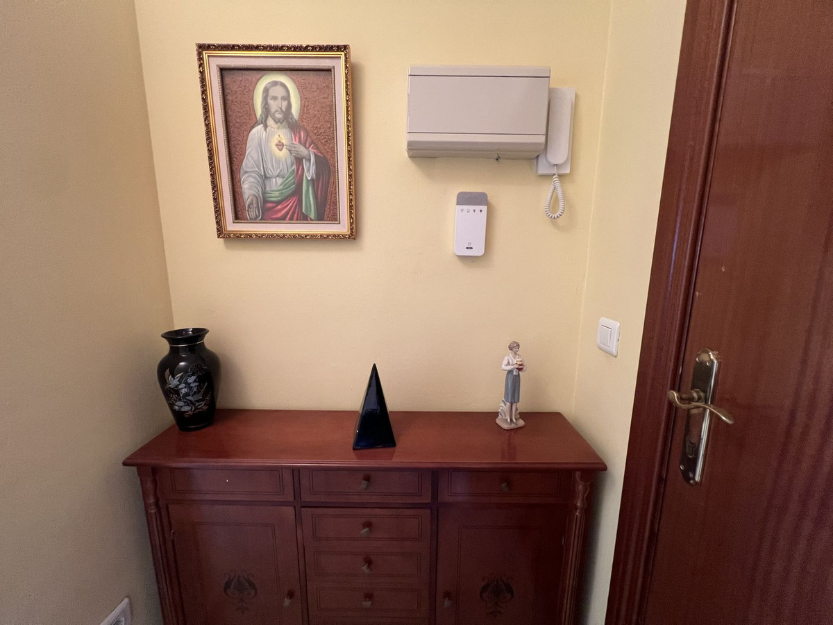 Se vende Apartamento en Planta Última de 3 dormitorios en Costa Del Sol, Málaga, España