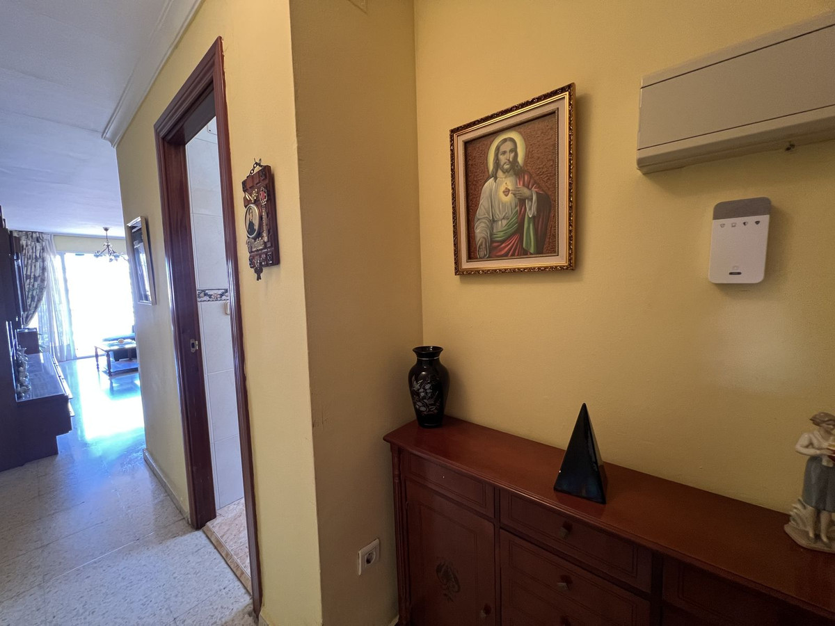 Se vende Apartamento en Planta Última de 3 dormitorios en Costa Del Sol, Málaga, España