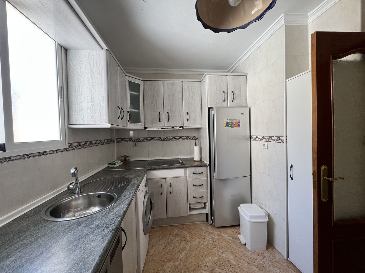 Se vende Apartamento en Planta Última de 3 dormitorios en Costa Del Sol, Málaga, España