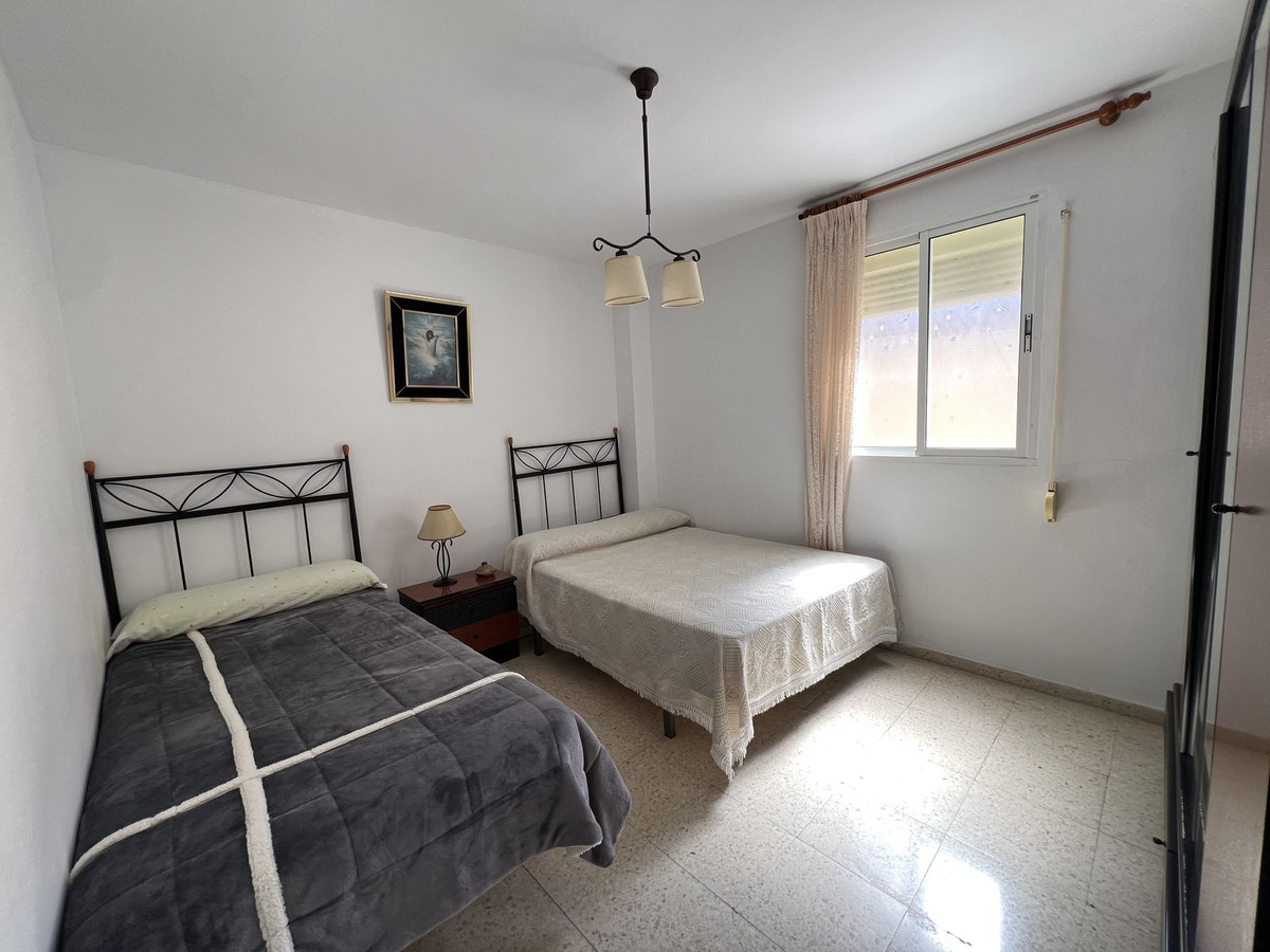 Se vende Apartamento en Planta Última de 3 dormitorios en Costa Del Sol, Málaga, España