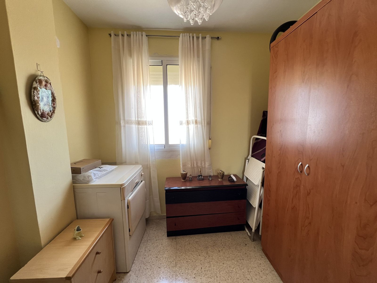 Se vende Apartamento en Planta Última de 3 dormitorios en Costa Del Sol, Málaga, España