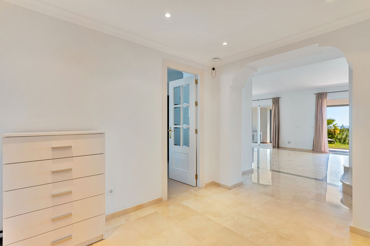 3 Bed Townhouse for sale in Atalaya Costa Del Sol, Málaga, Spain
