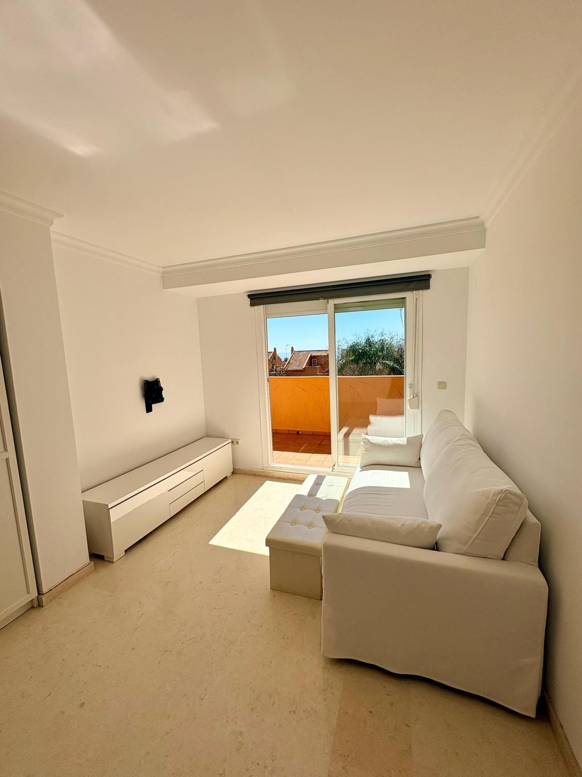 1 Bed Apartment for sale in Elviria Costa Del Sol, Málaga, Spain