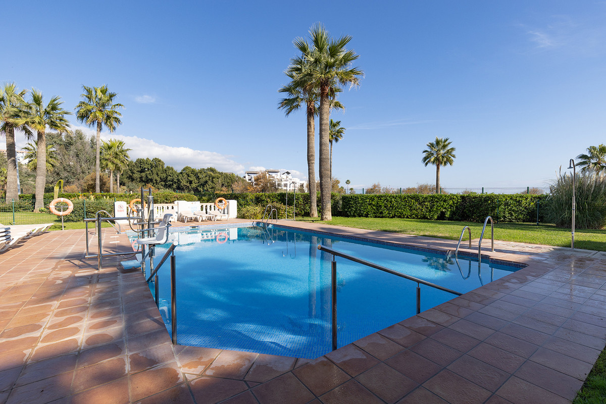 3 Bed Apartment for sale in Casares Costa Del Sol, Málaga, Spain