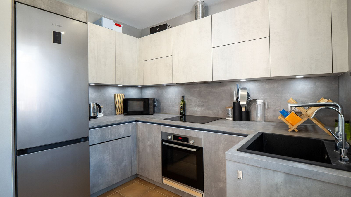 2 Bed Townhouse for sale in Nueva Andalucía Costa Del Sol, Málaga, Spain