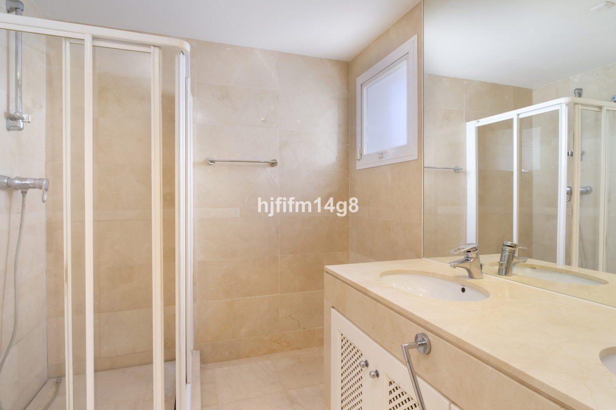 3 Bed Apartment for sale in Nueva Andalucía Costa Del Sol, Málaga, Spain