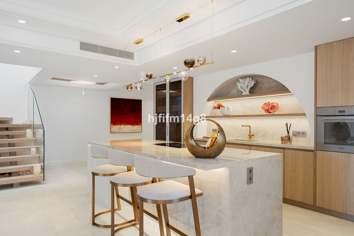 Se vende Ático Dúplex de 3 dormitorios en Costa Del Sol, Málaga, España