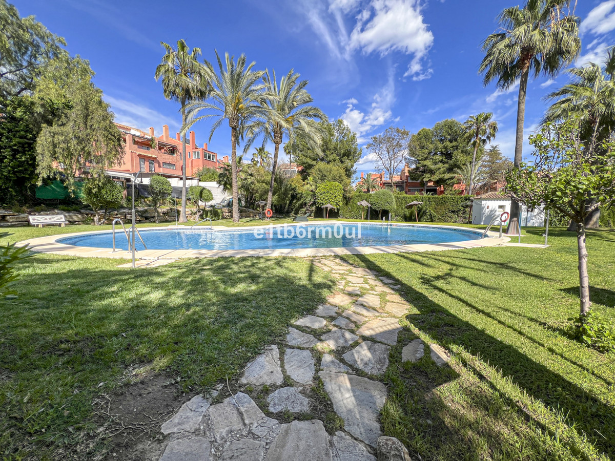 2 Bed Apartment for sale in Marbella Costa Del Sol, Málaga, Spain