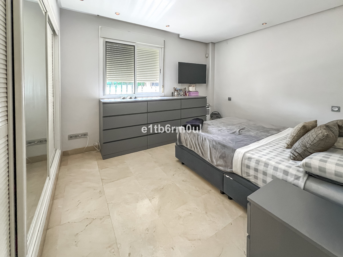 2 Bed Apartment for sale in Marbella Costa Del Sol, Málaga, Spain