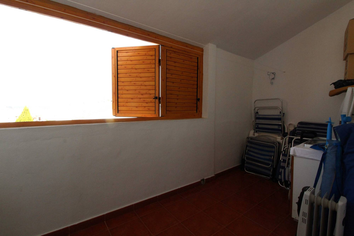 3 Bed Townhouse for sale in Gran Alacant Costa Blanca, Alicante, Spain