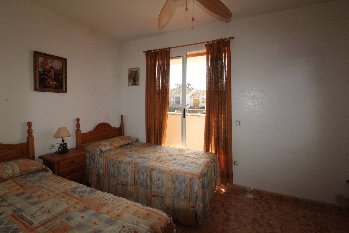 3 Bed Townhouse for sale in Gran Alacant Costa Blanca, Alicante, Spain