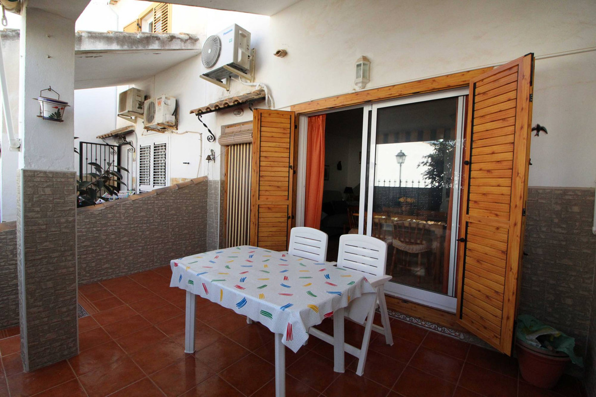 3 Bed Townhouse for sale in Gran Alacant Costa Blanca, Alicante, Spain