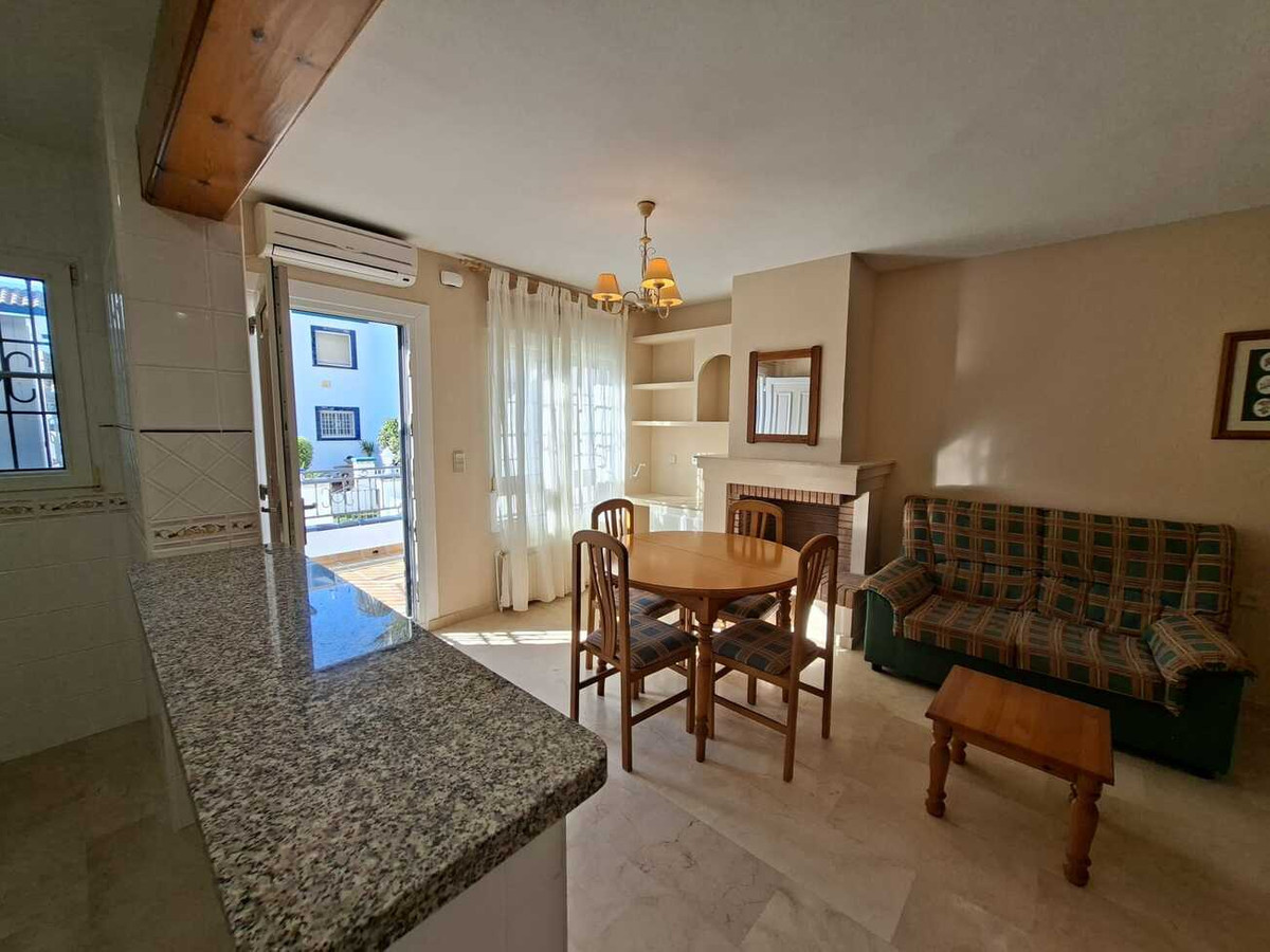 2 Bed Townhouse for sale in Villamartin Costa Blanca, Alicante, Spain