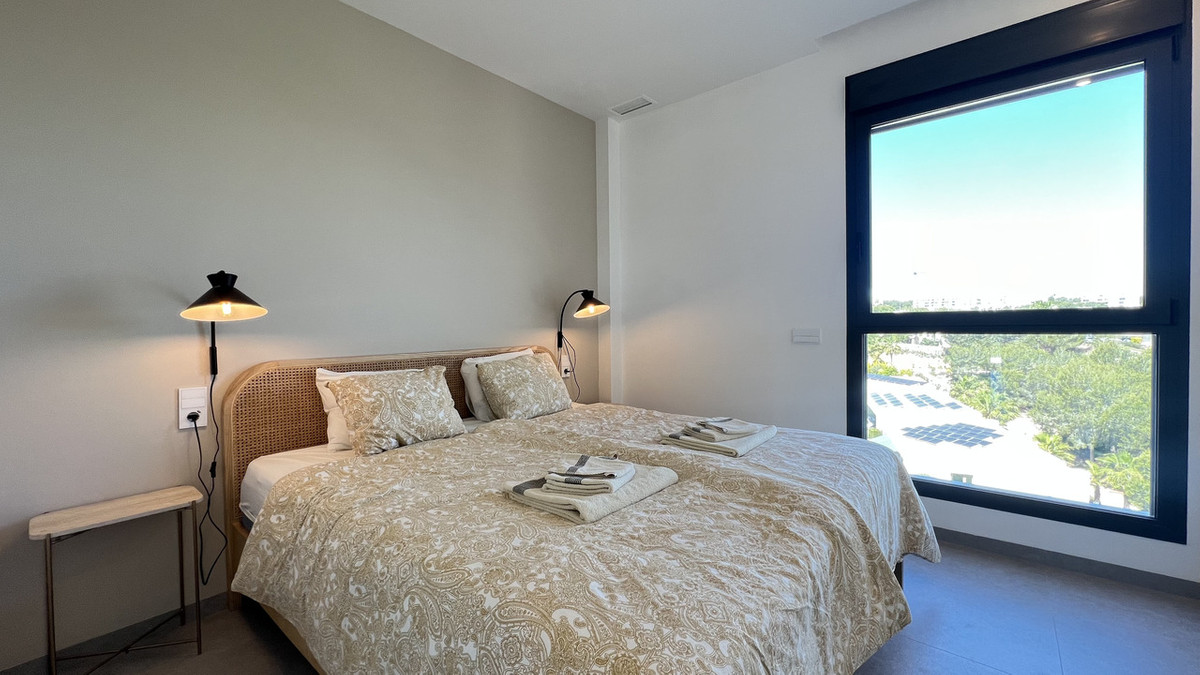 2 Bed Apartment for sale in Las Colinas Golf Costa Blanca, Alicante, Spain