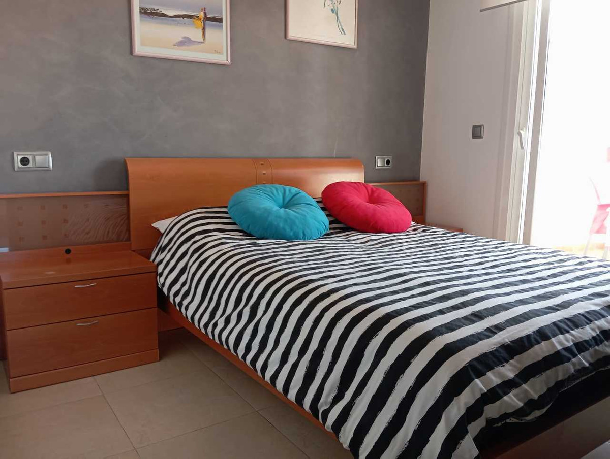 2 Bed Apartment for sale in Villamartin Costa Blanca, Alicante, Spain