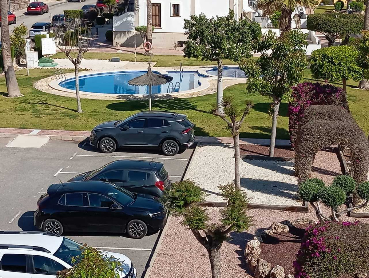 2 Bed Apartment for sale in Villamartin Costa Blanca, Alicante, Spain