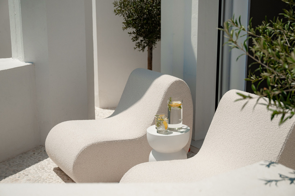 3 Bed Apartment for sale in Nagüeles Costa Del Sol, Málaga, Spain