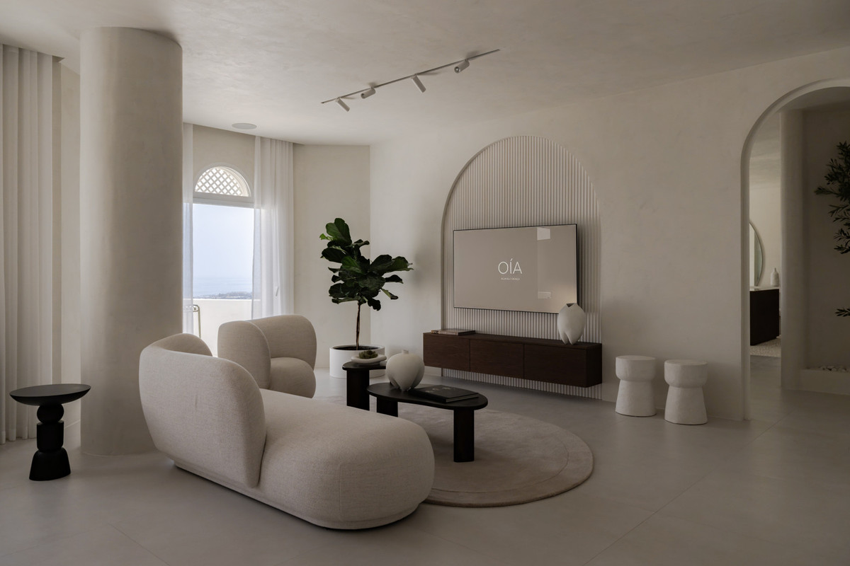 3 Bed Apartment for sale in Nagüeles Costa Del Sol, Málaga, Spain