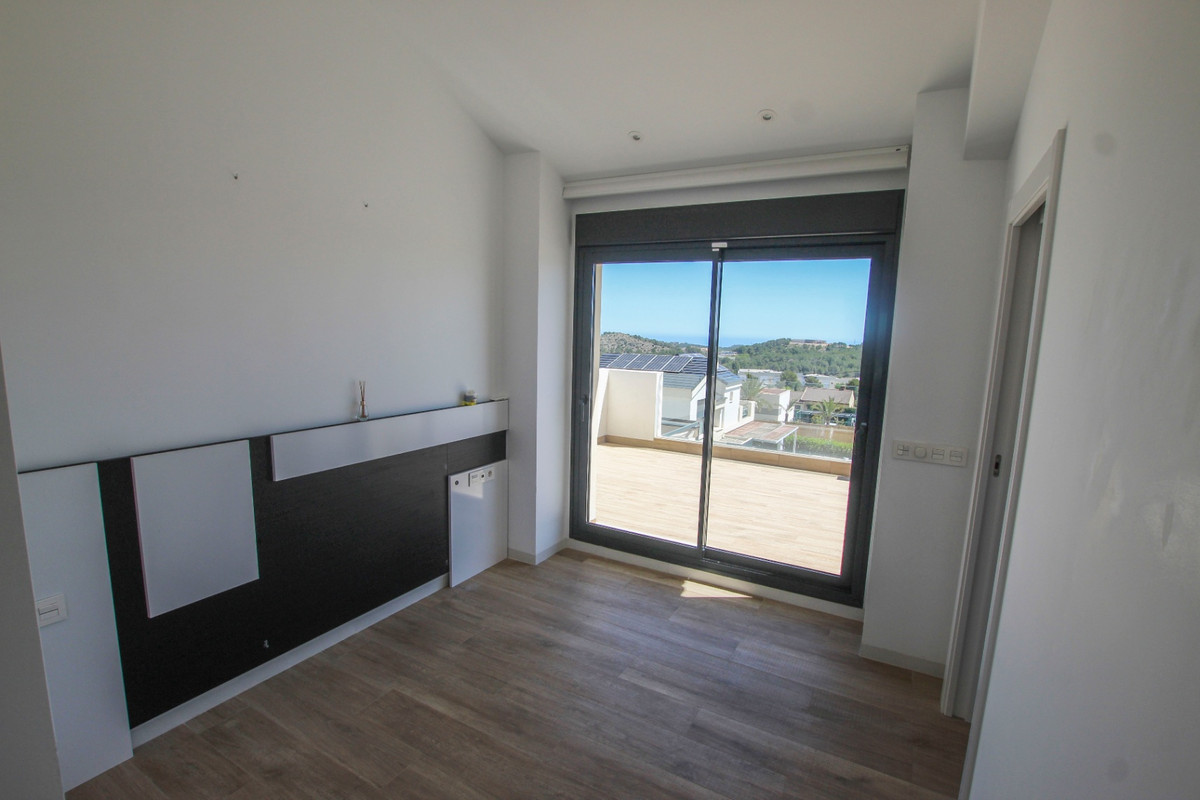 Se vende Villa - Chalet de 3 dormitorios en Costa Blanca, Alicante, España