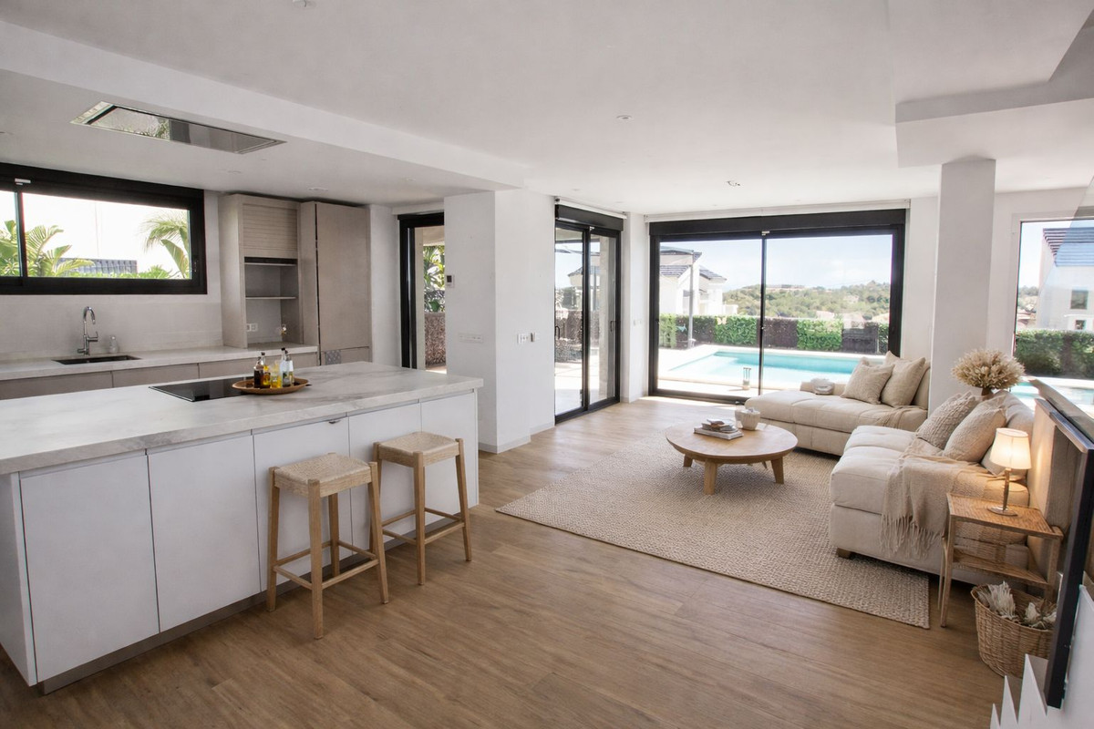 Se vende Villa - Chalet de 3 dormitorios en Costa Blanca, Alicante, España