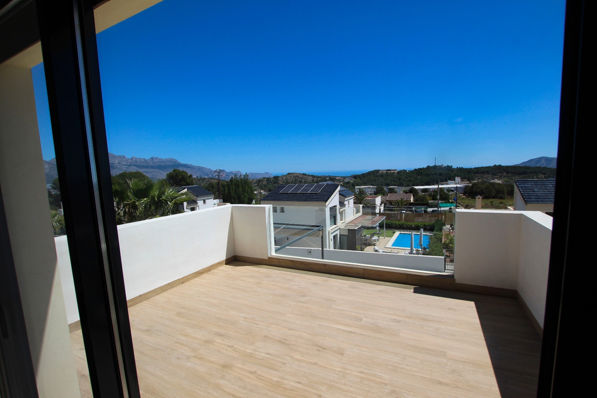 Se vende Villa - Chalet de 3 dormitorios en Costa Blanca, Alicante, España