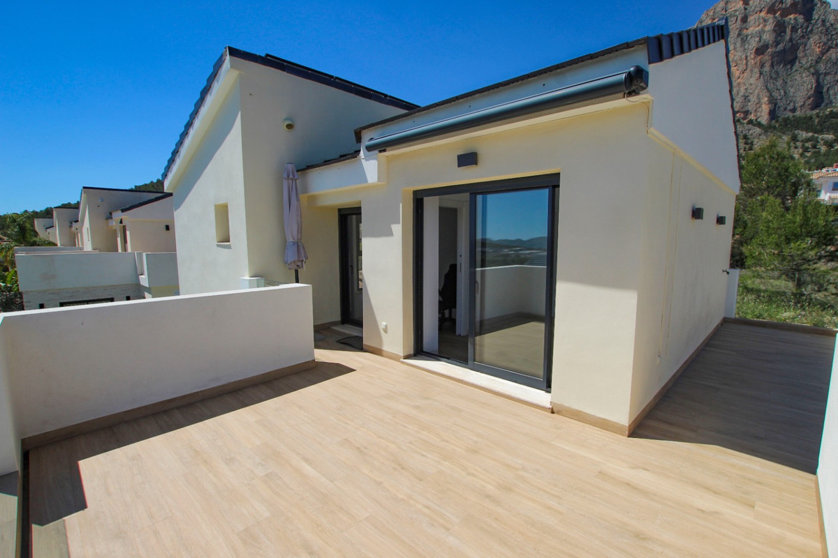 Se vende Villa - Chalet de 3 dormitorios en Costa Blanca, Alicante, España
